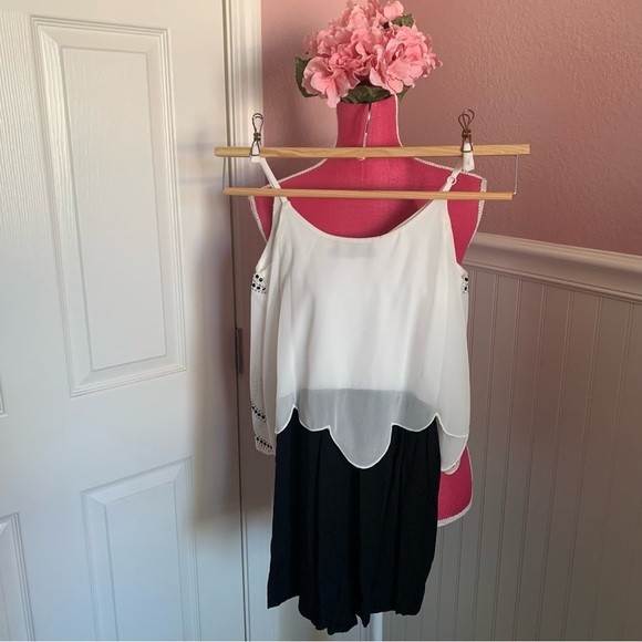 Dressy Romper with Beaded Chiffon Top and Shorts, 2.5” inseam, size S - Picture 9 of 9